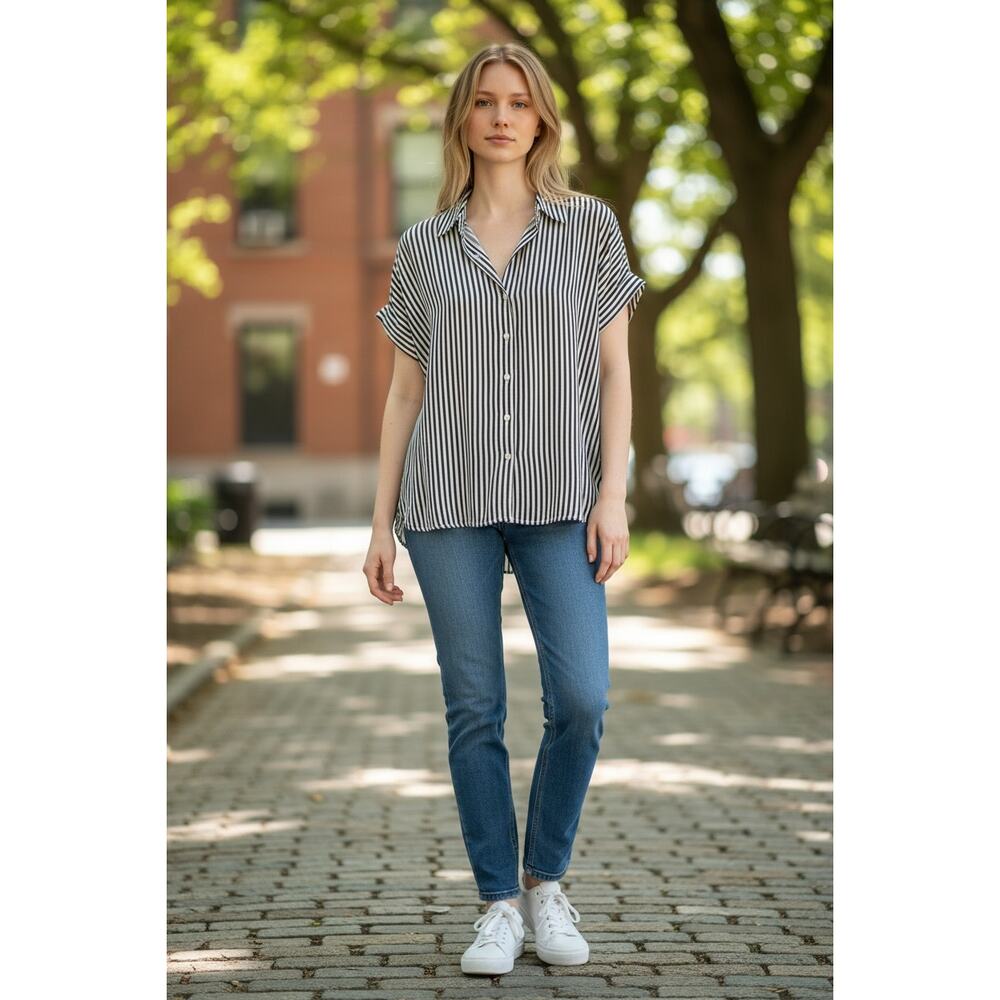 2/$30 COSMIC BLUE LOVE Top Size S Blue White Stripe Navy Button Down Collar